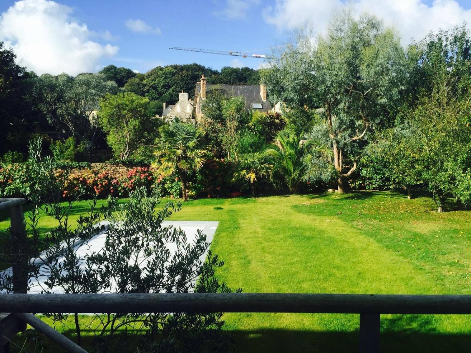 Villa Superbe Maison 4 Etoiles Pour 8 Pers Avec Piscine Sur Le Port De - Ref 873